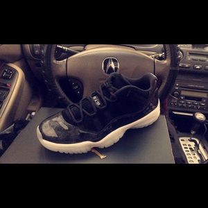 Air Jordan Baron 11 Lows